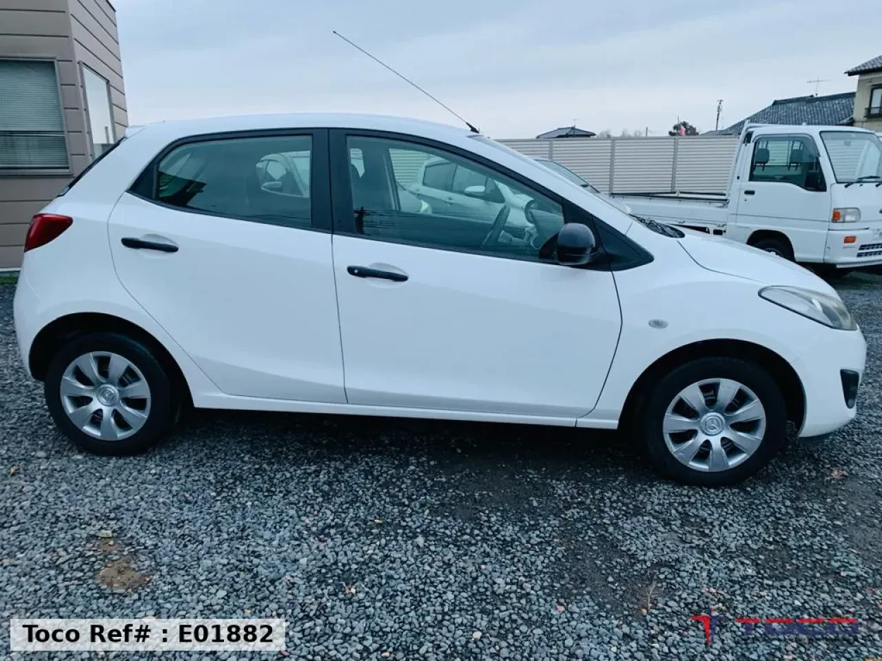 2011★MAZDA DEMIO