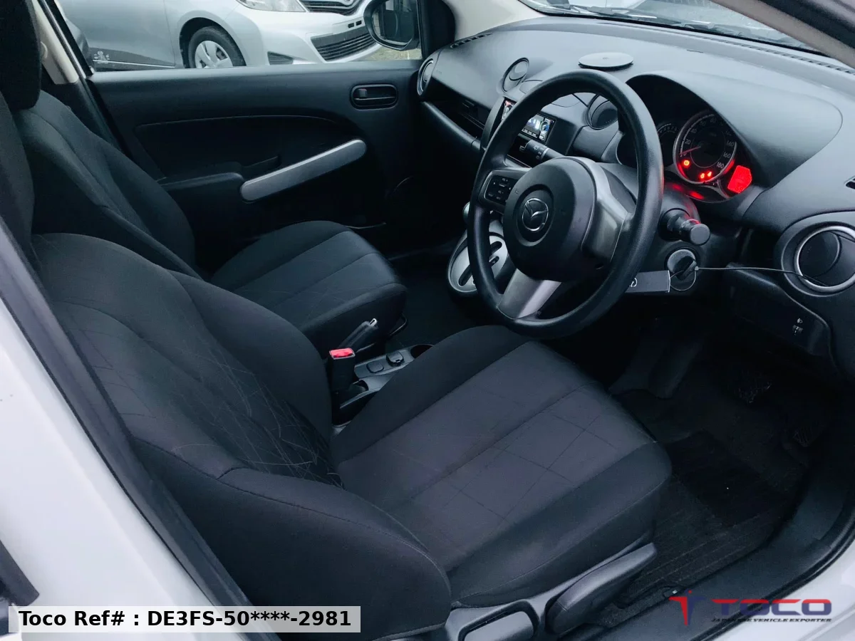 2011★MAZDA DEMIO