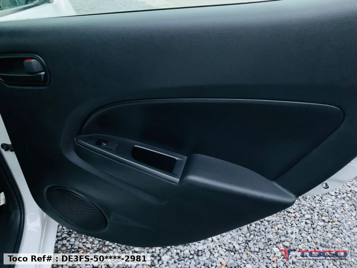 2011★MAZDA DEMIO