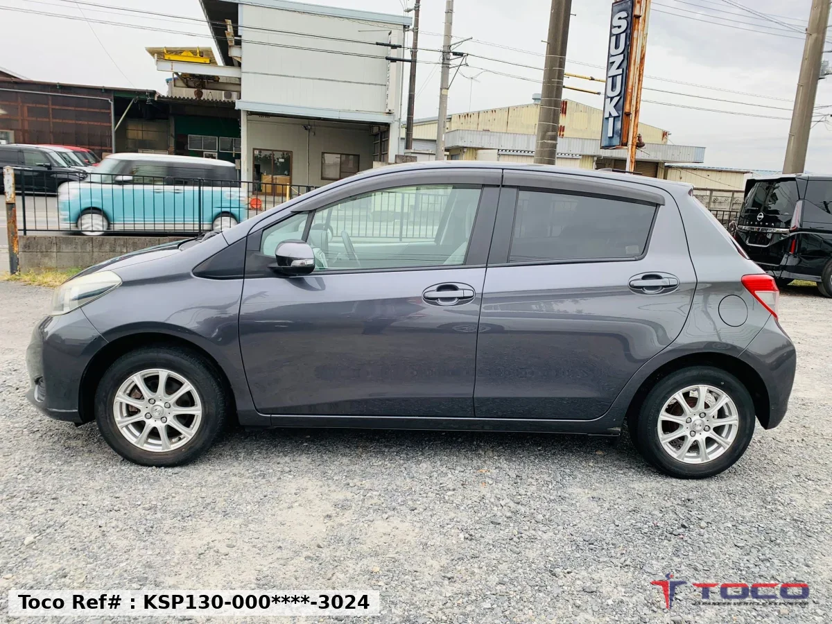 2011★TOYOTA VITZ