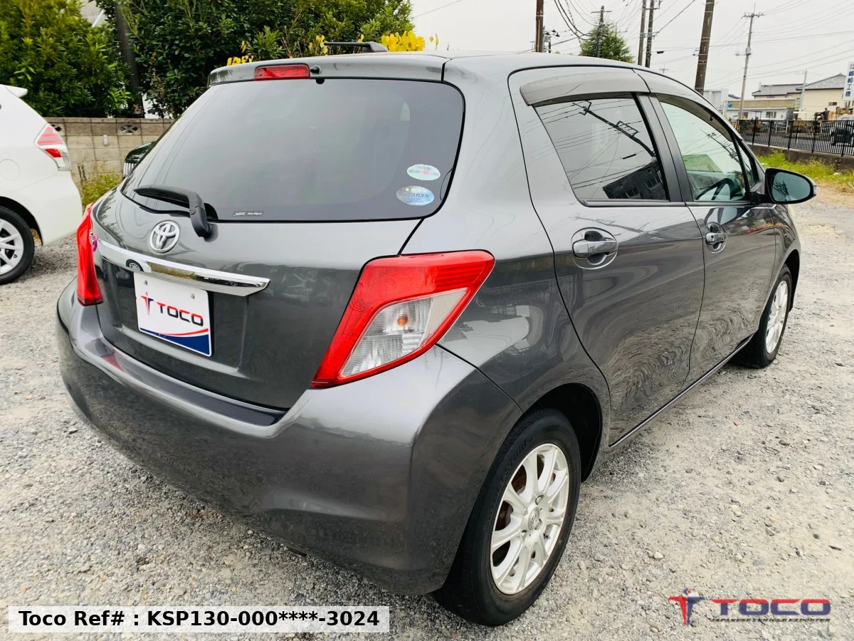2011★TOYOTA VITZ