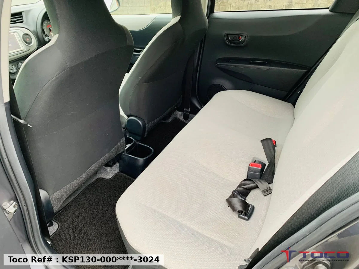 2011★TOYOTA VITZ