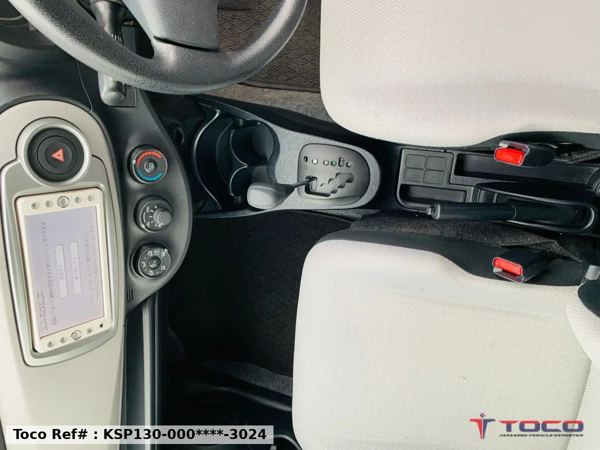 2011★TOYOTA VITZ