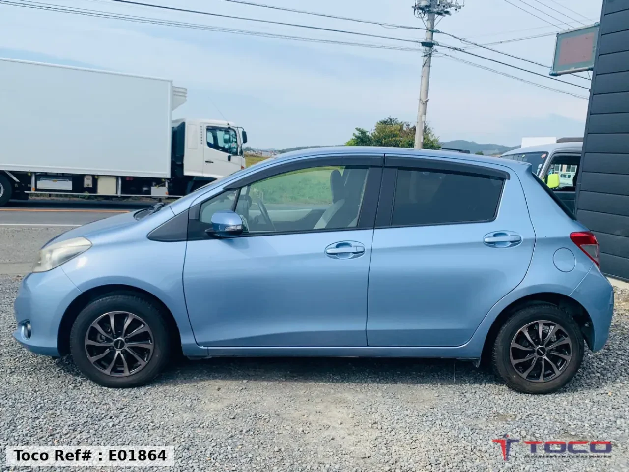 2011★TOYOTA VITZ