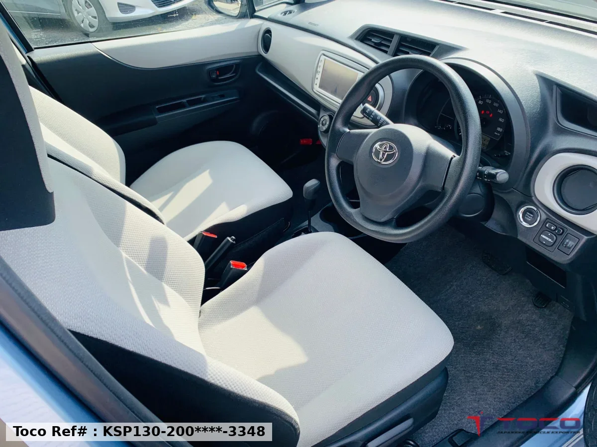 2011★TOYOTA VITZ