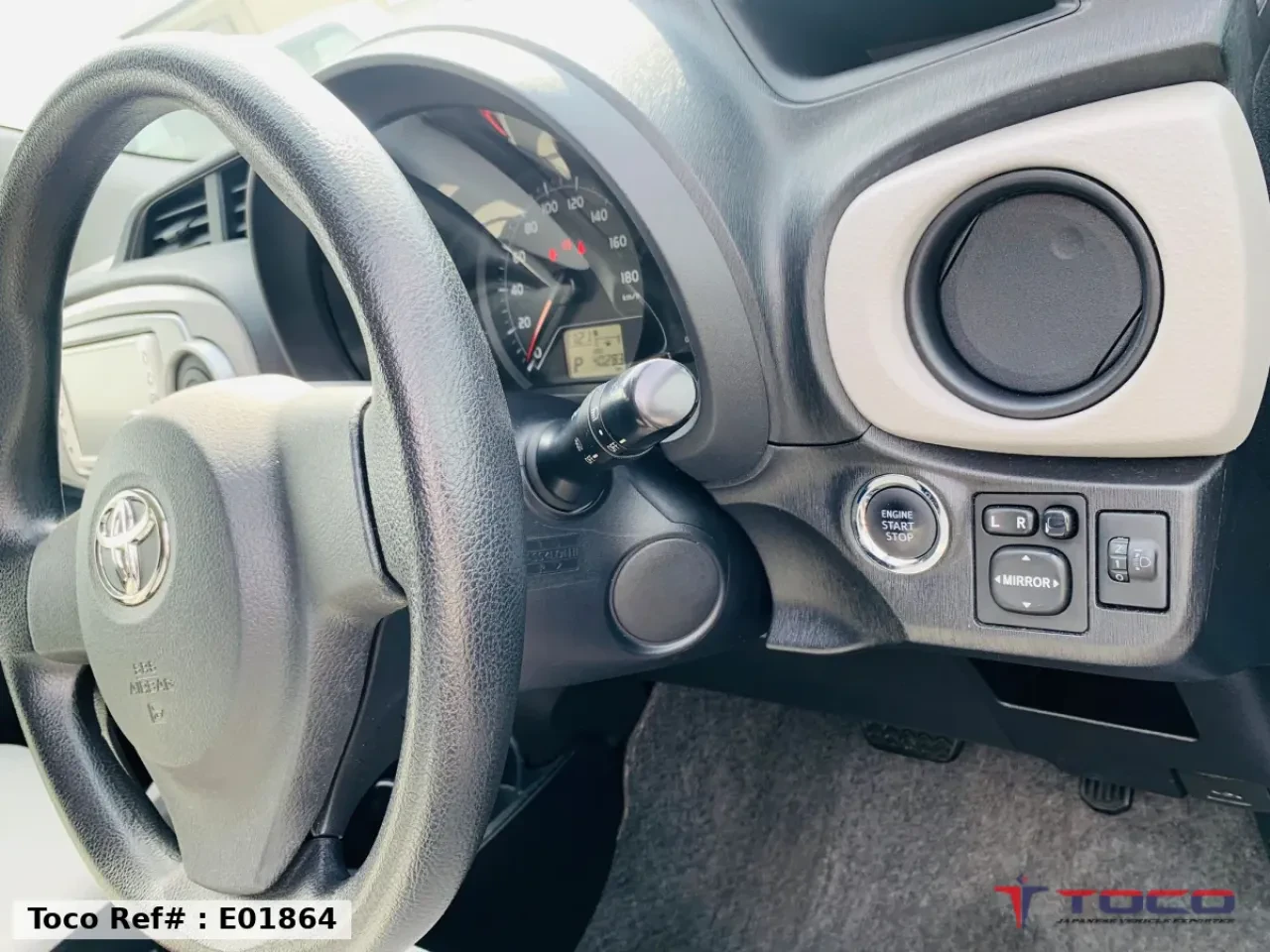 2011★TOYOTA VITZ