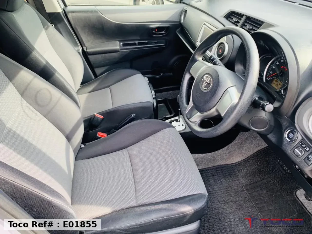 2012★TOYOTA VITZ