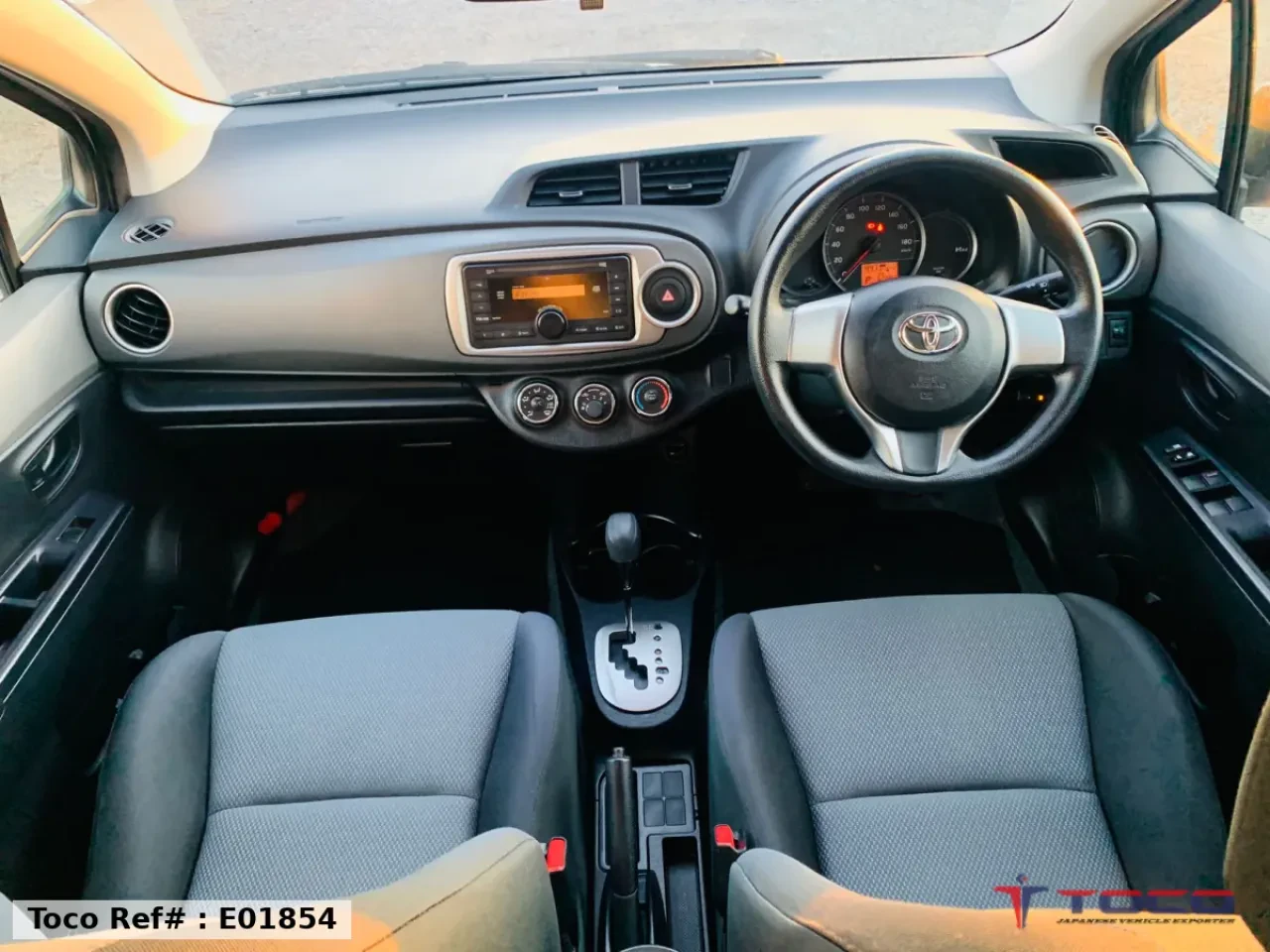 2013 TOYOTA VITZ