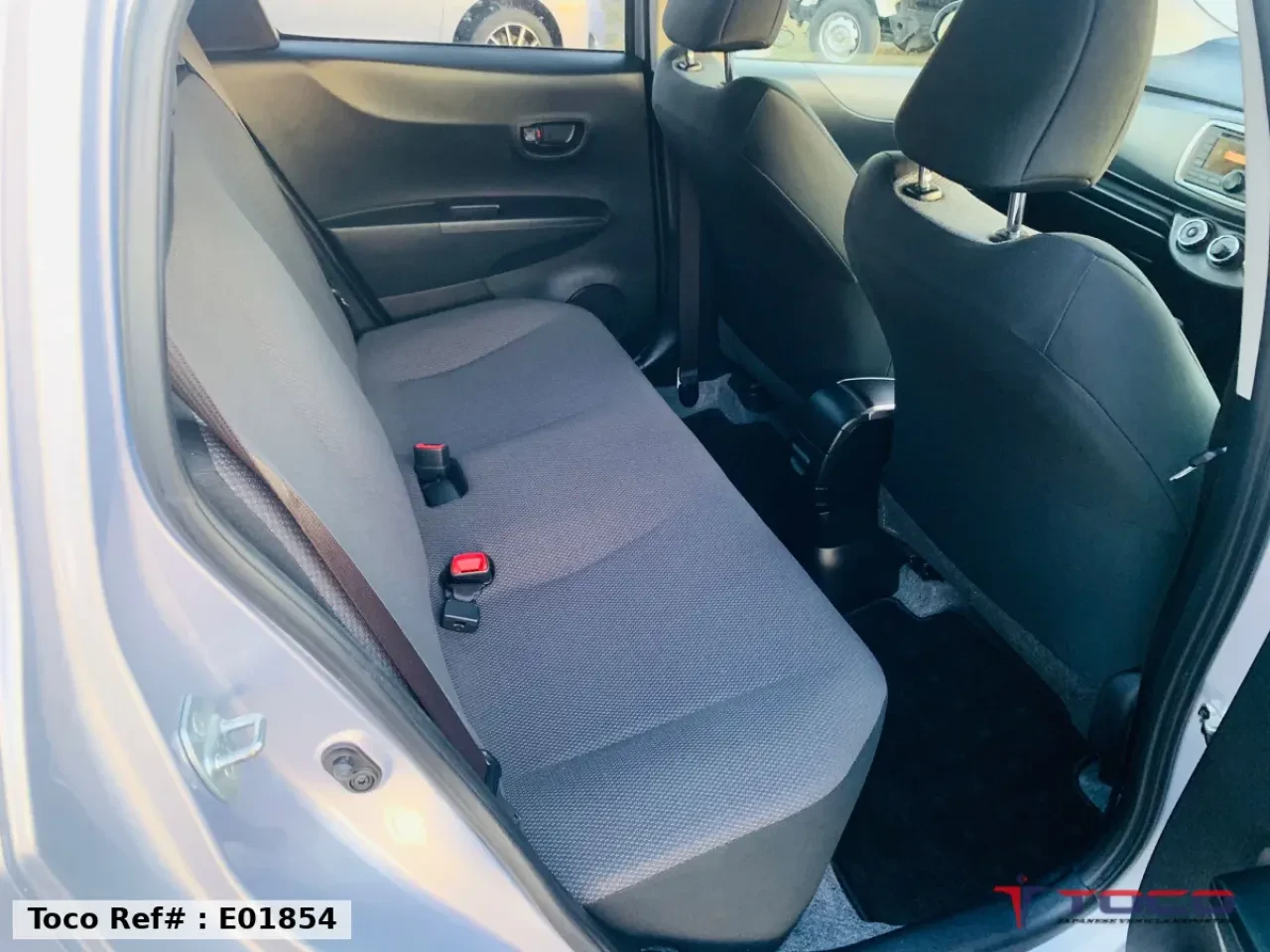 2013 TOYOTA VITZ