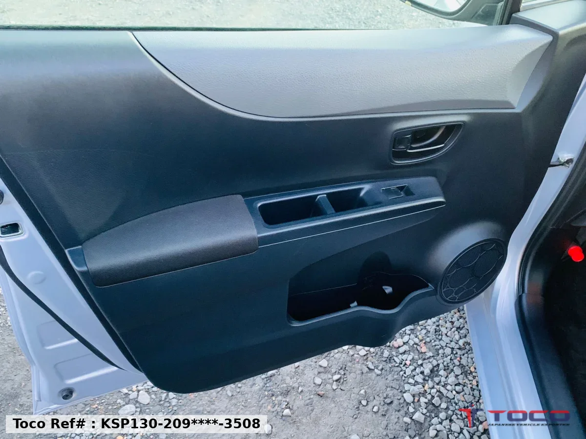 2013★TOYOTA VITZ