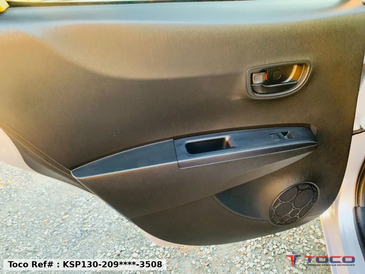 2013★TOYOTA VITZ