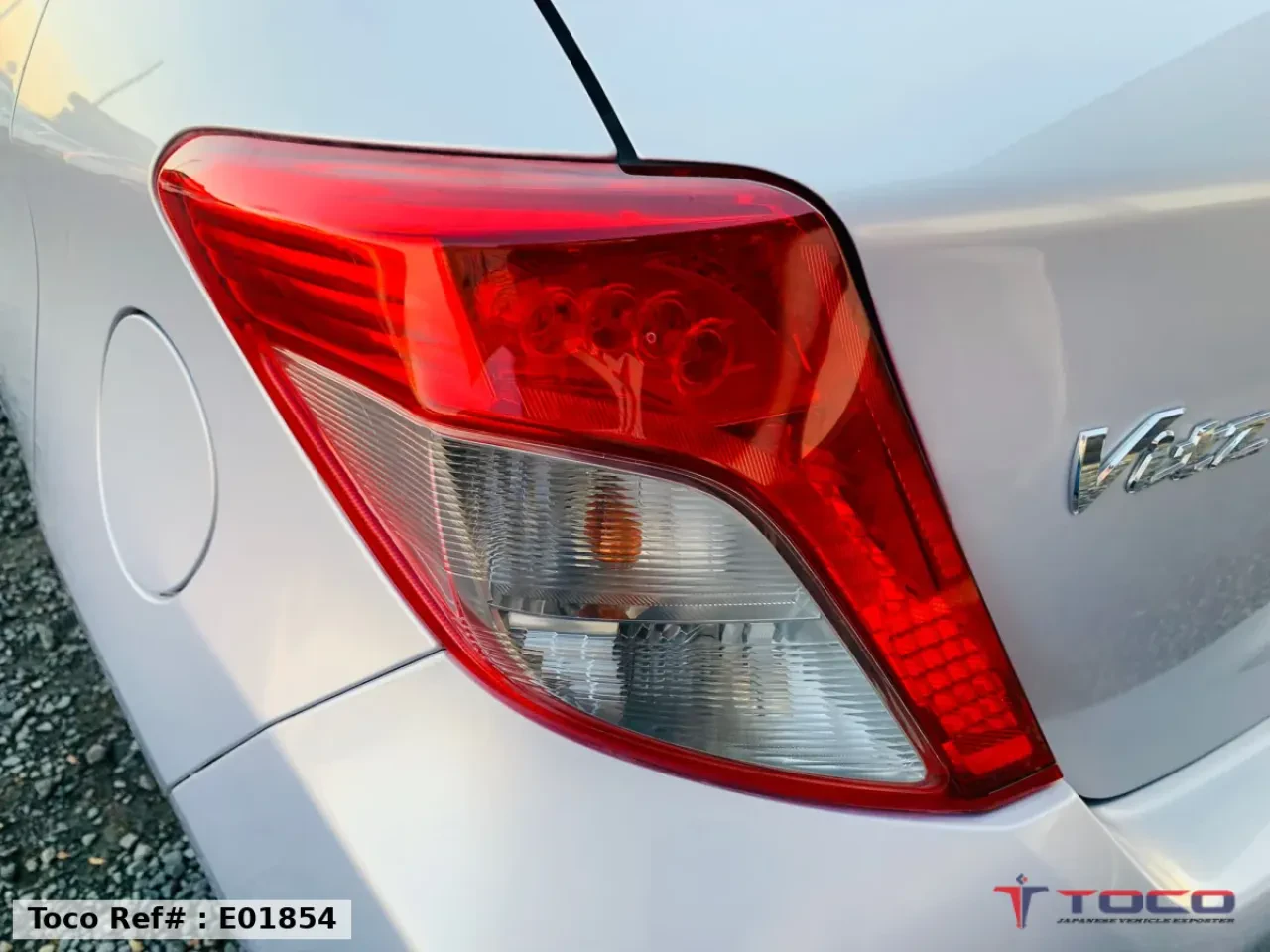 2013 TOYOTA VITZ