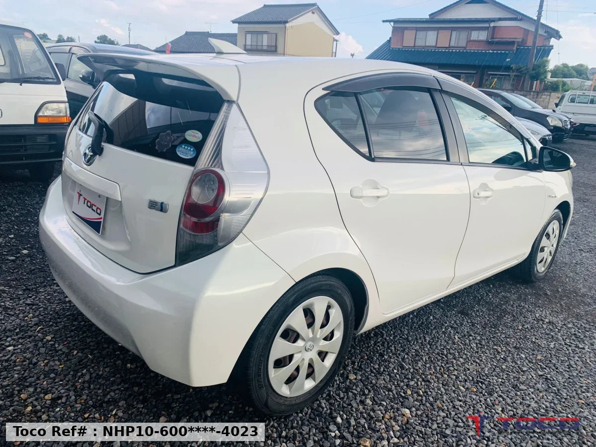 2012★TOYOTA AQUA