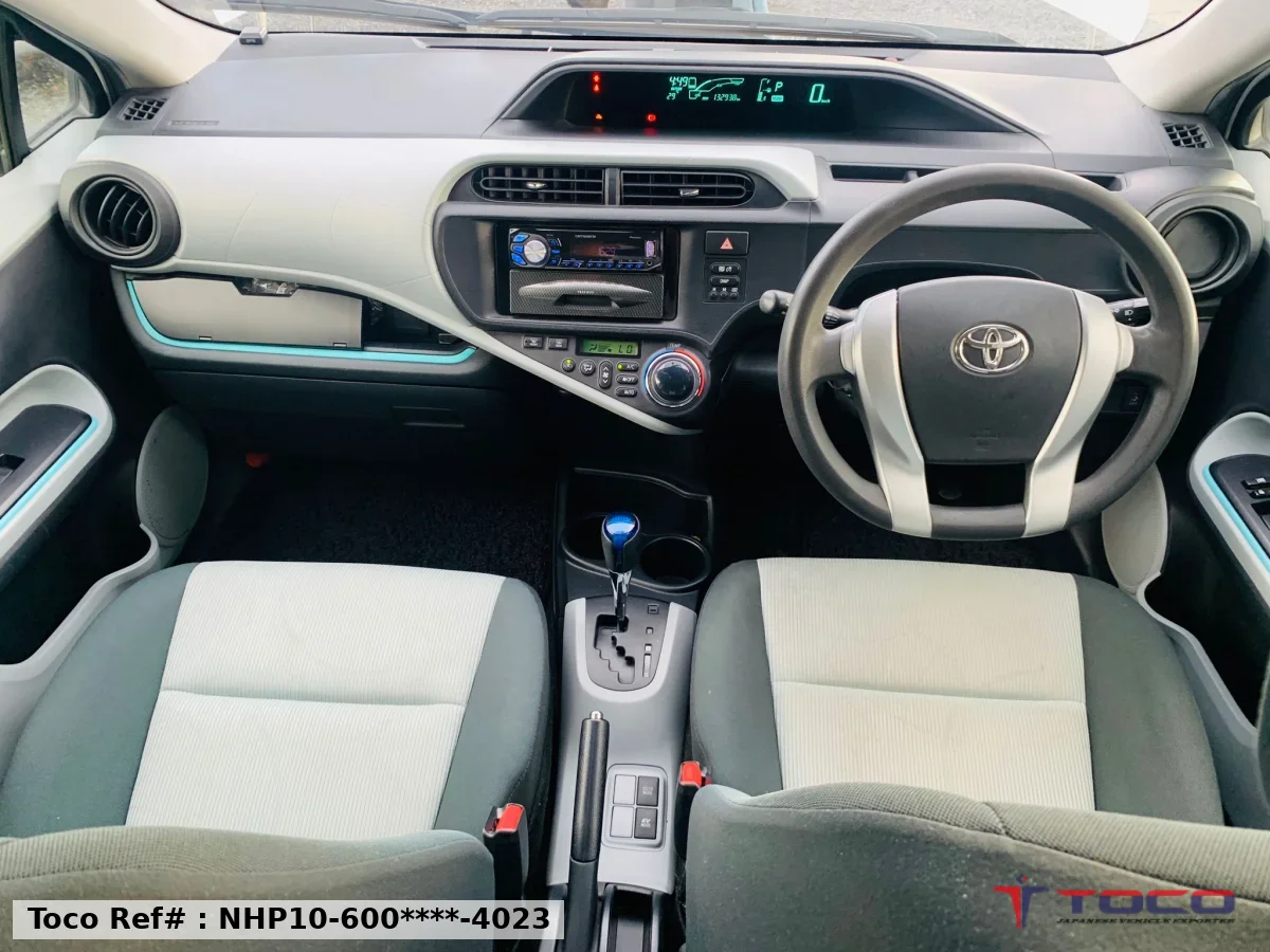 2012★TOYOTA AQUA