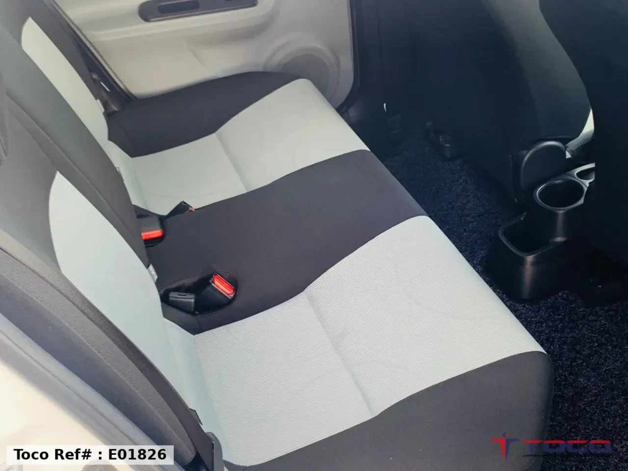 2012 TOYOTA AQUA