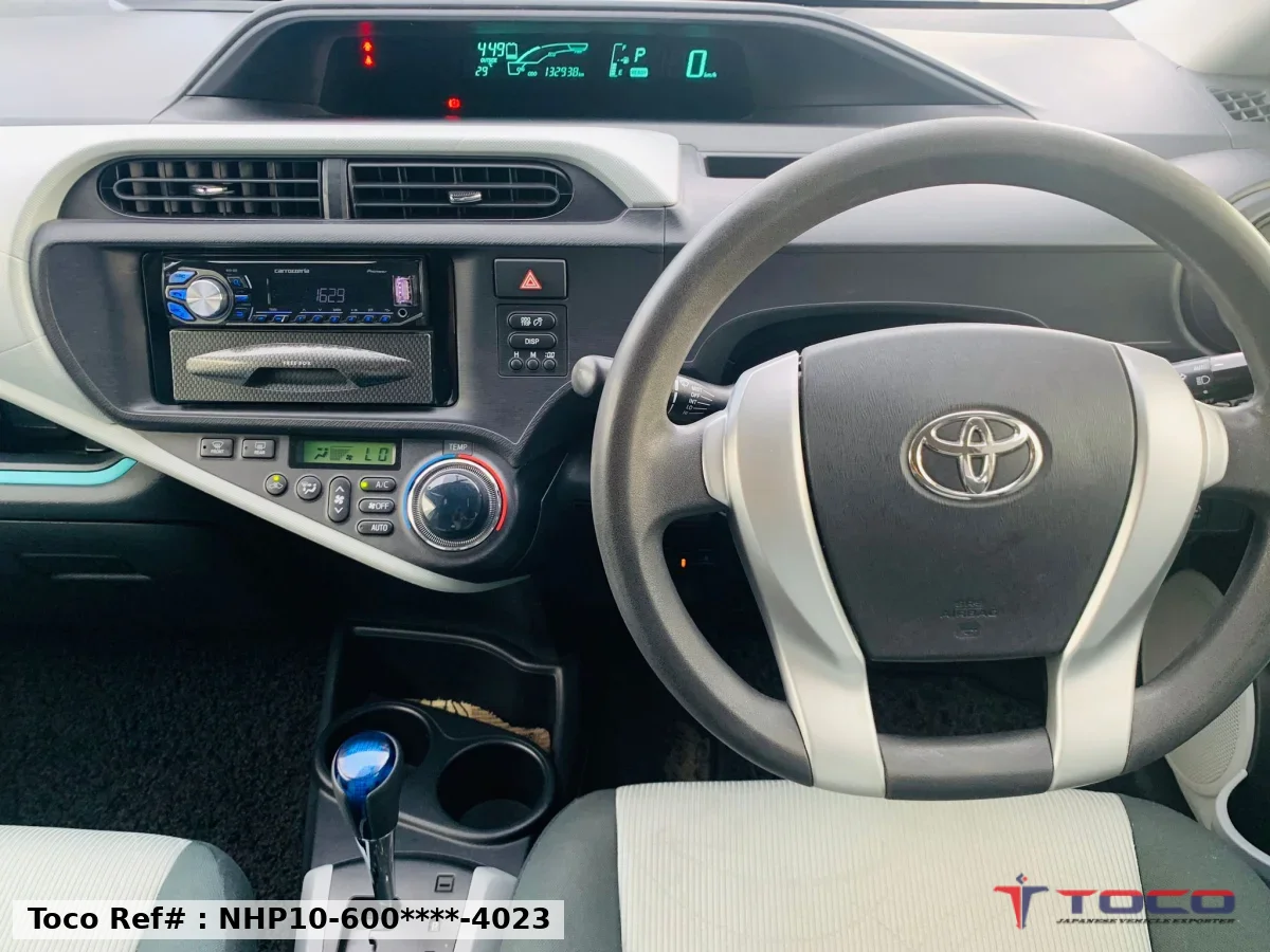2012★TOYOTA AQUA