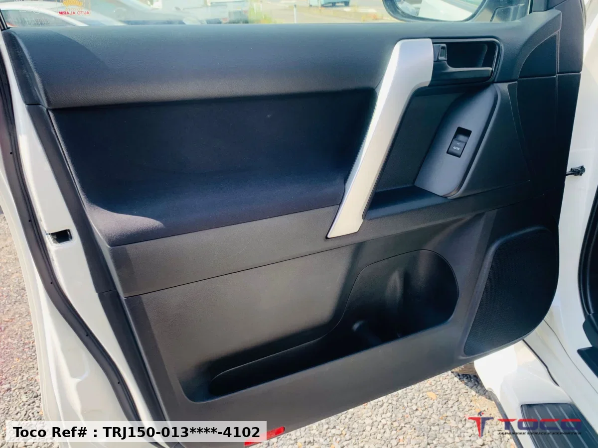 2021★TOYOTA LAND CRUISER PRADO