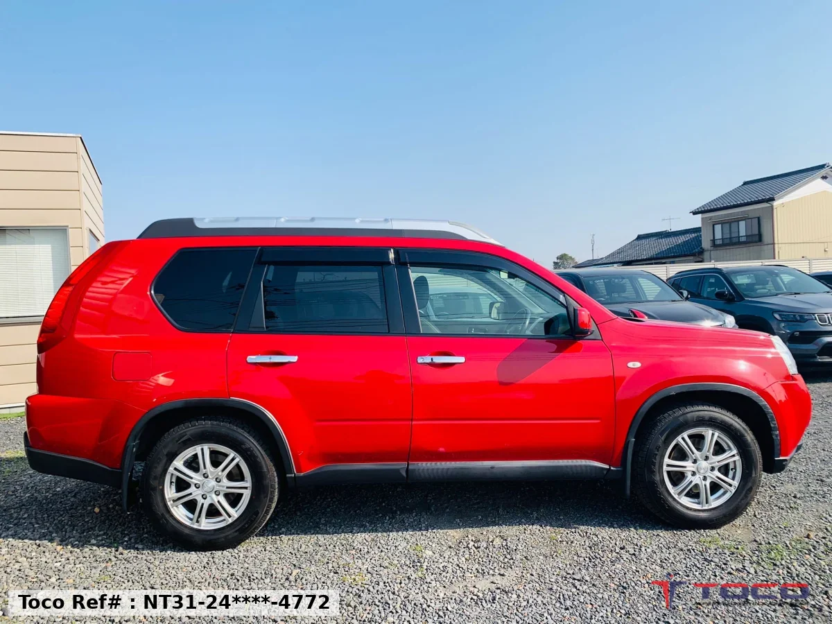 2012 NISSAN X-TRAIL
