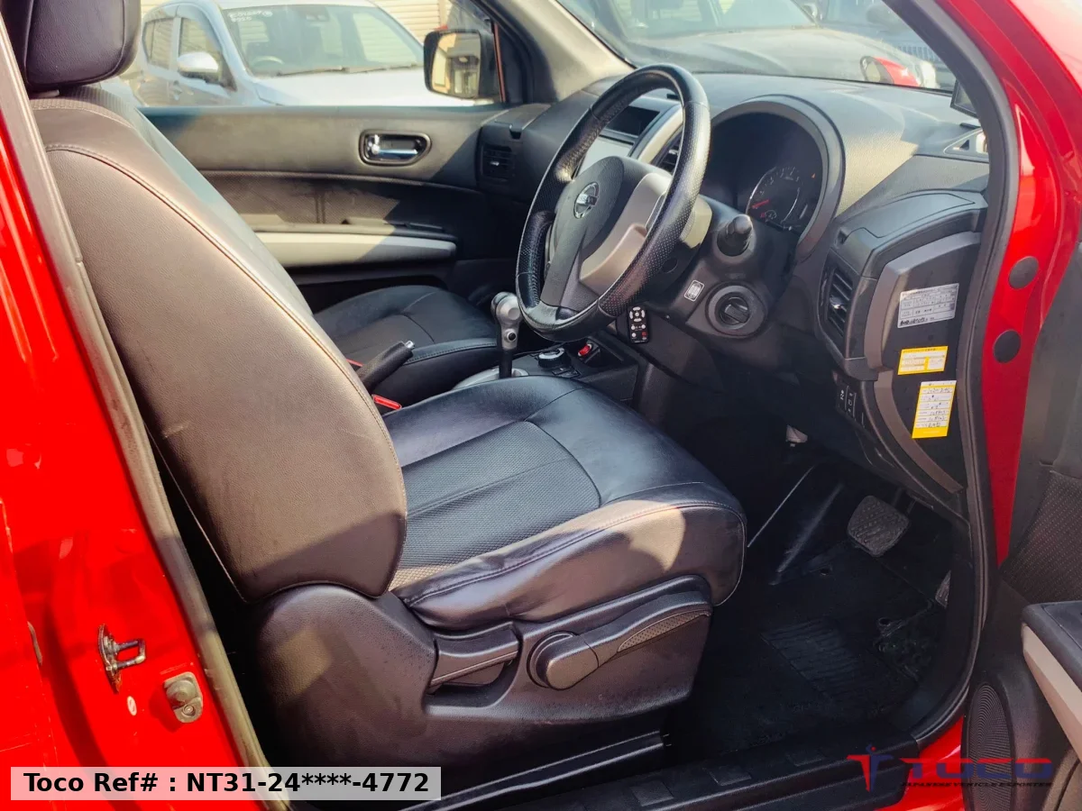 2012 NISSAN X-TRAIL