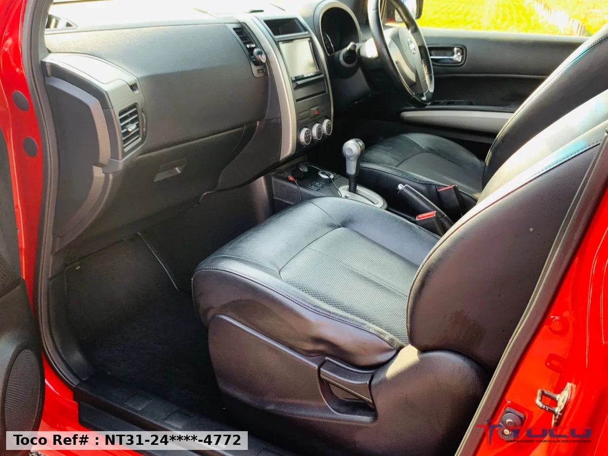 2012 NISSAN X-TRAIL