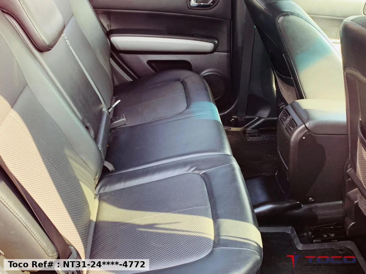 2012 NISSAN X-TRAIL