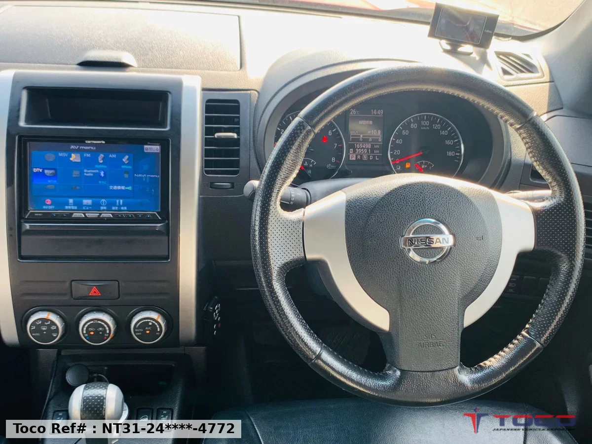 2012 NISSAN X-TRAIL