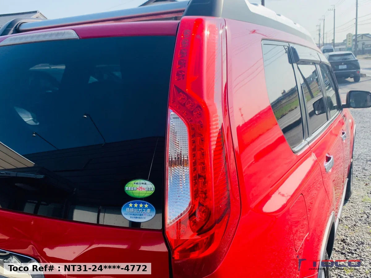 2012 NISSAN X-TRAIL