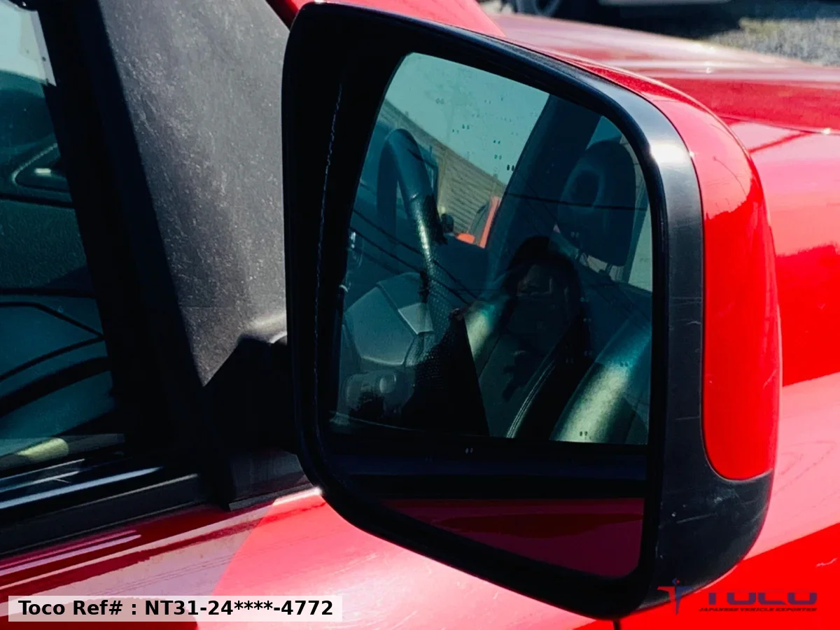 2012 NISSAN X-TRAIL