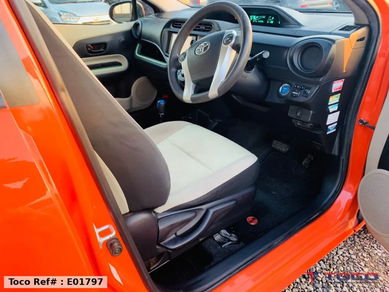 2012★TOYOTA AQUA