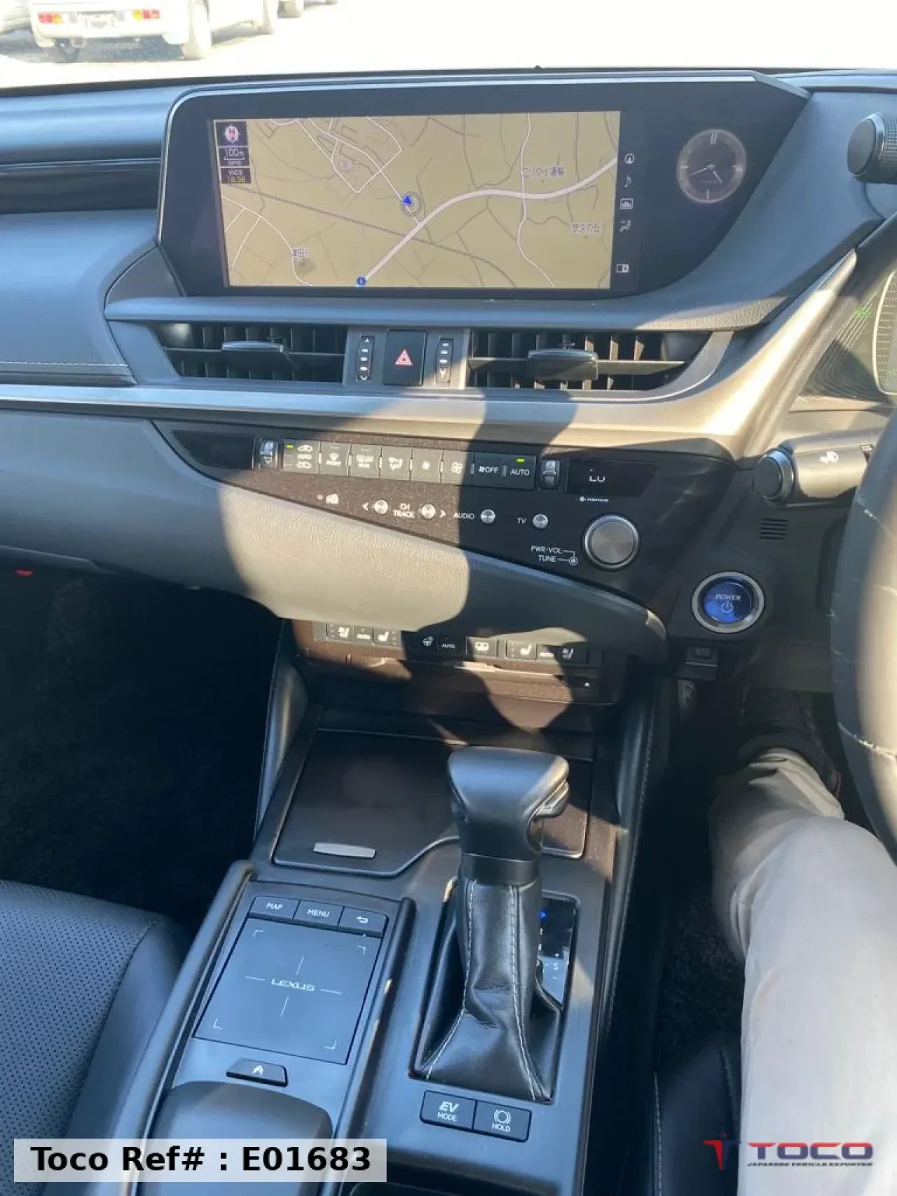 2020★LEXUS ES 300h