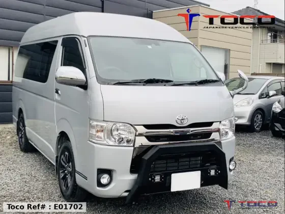 2020★TOYOTA HIACE CAMPER