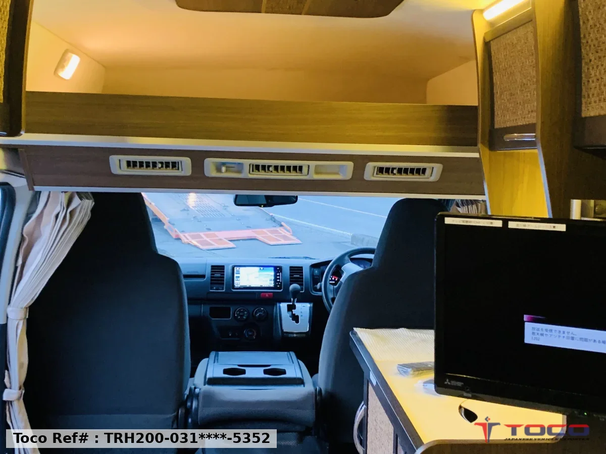 2020★TOYOTA HIACE CAMPER