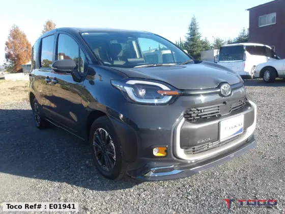 2024★Toyota SIENTA hybrid