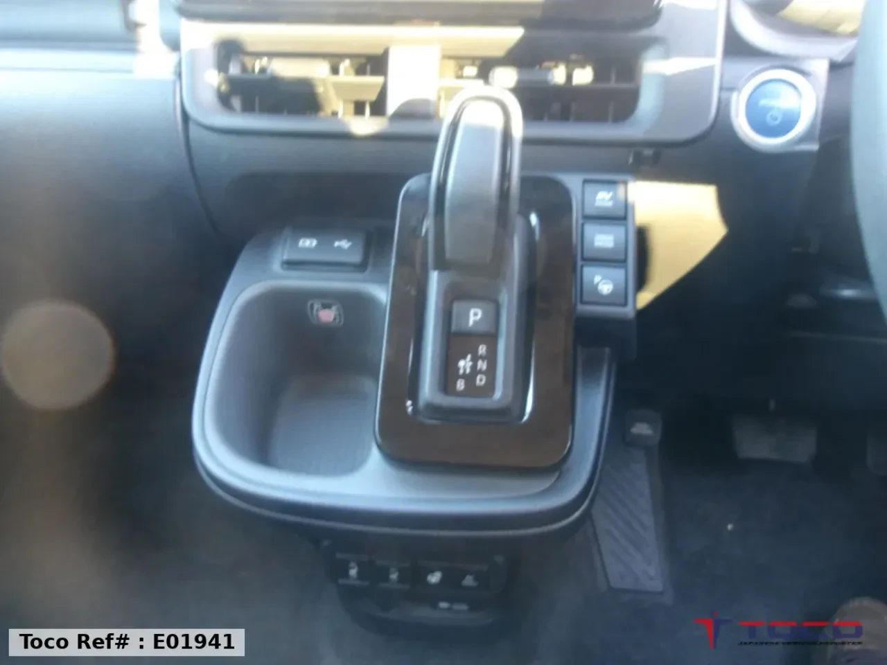 2024★Toyota SIENTA hybrid