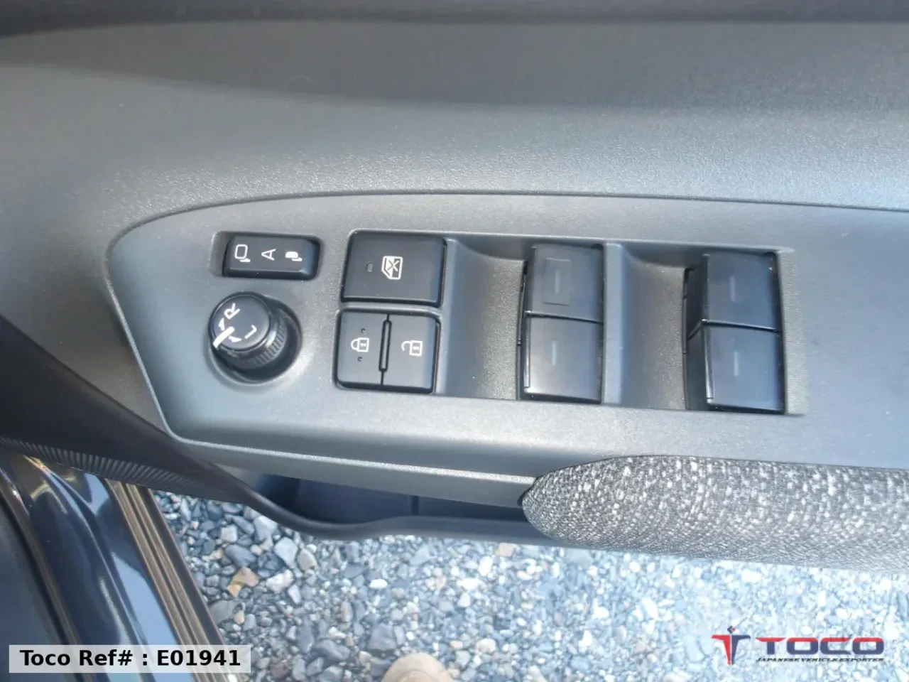 2024★Toyota SIENTA hybrid
