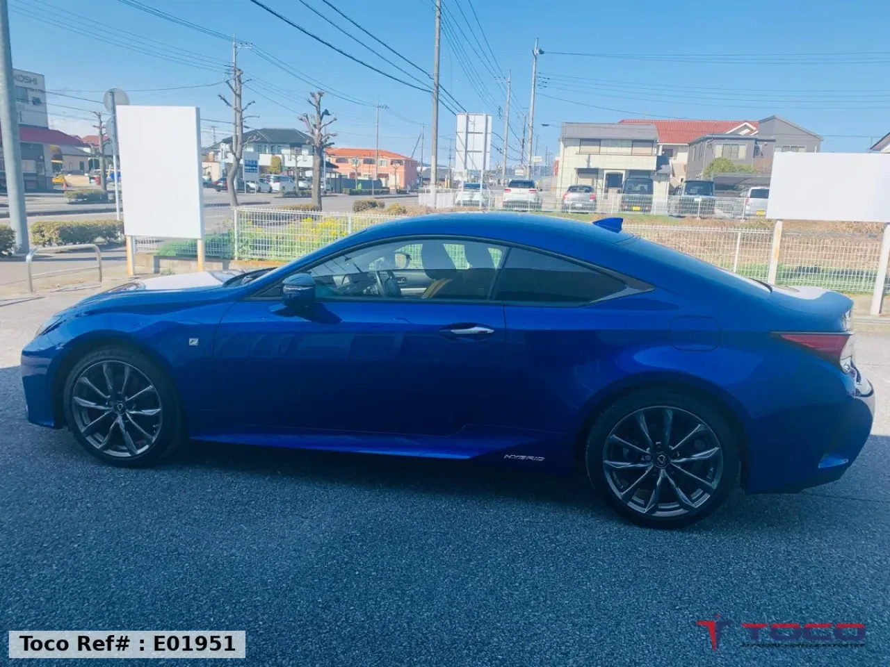 2022 LEXUS RC300h