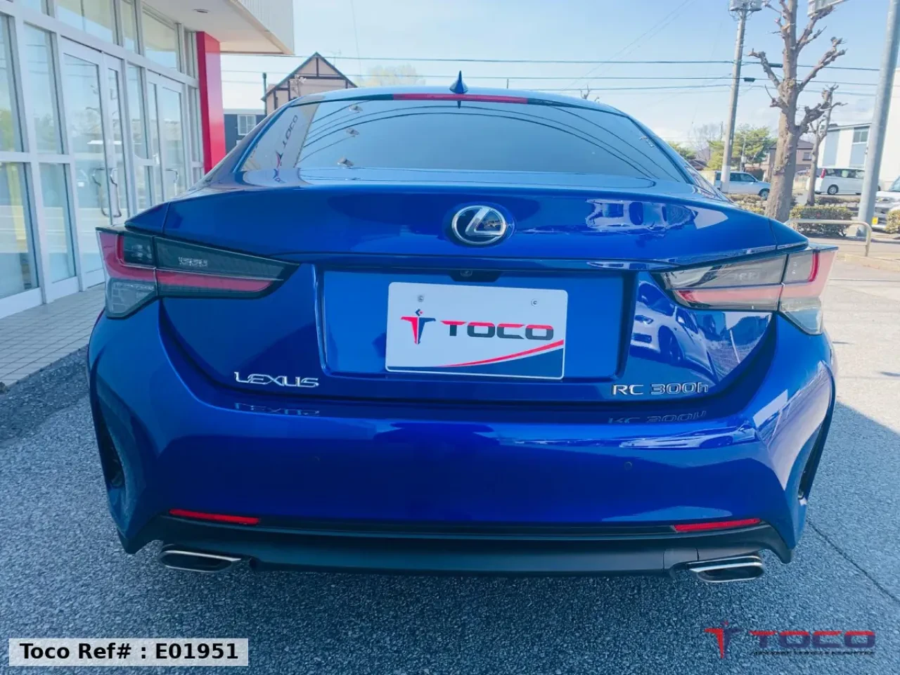 2022 LEXUS RC300h