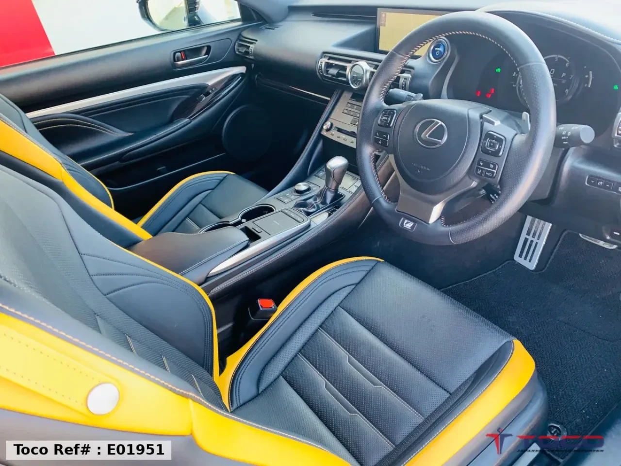 2022 LEXUS RC300h
