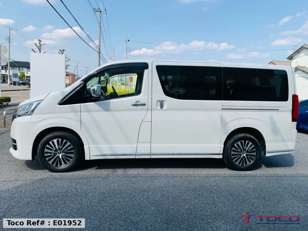 2023 TOYOTA GRANACE