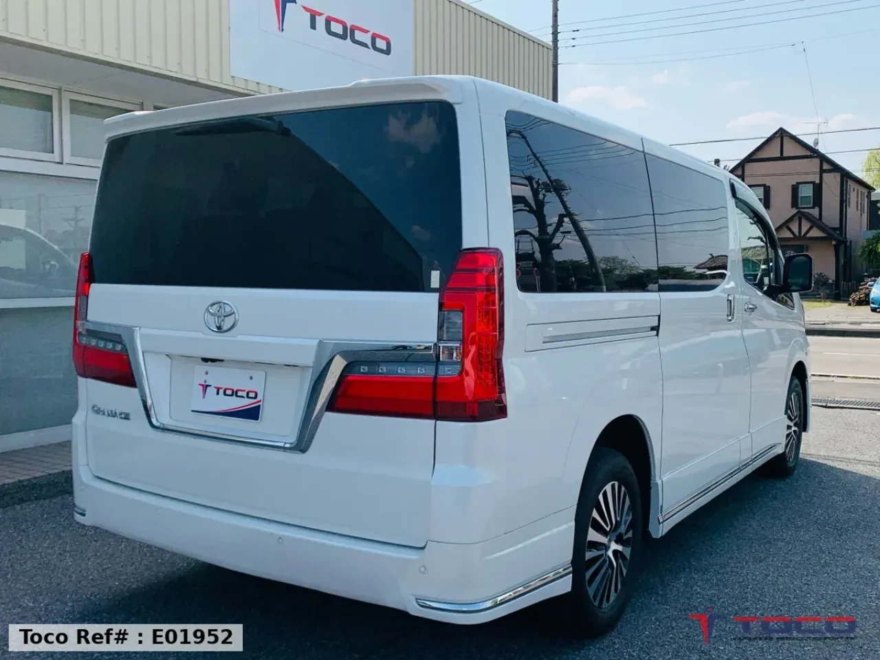 2023 TOYOTA GRANACE