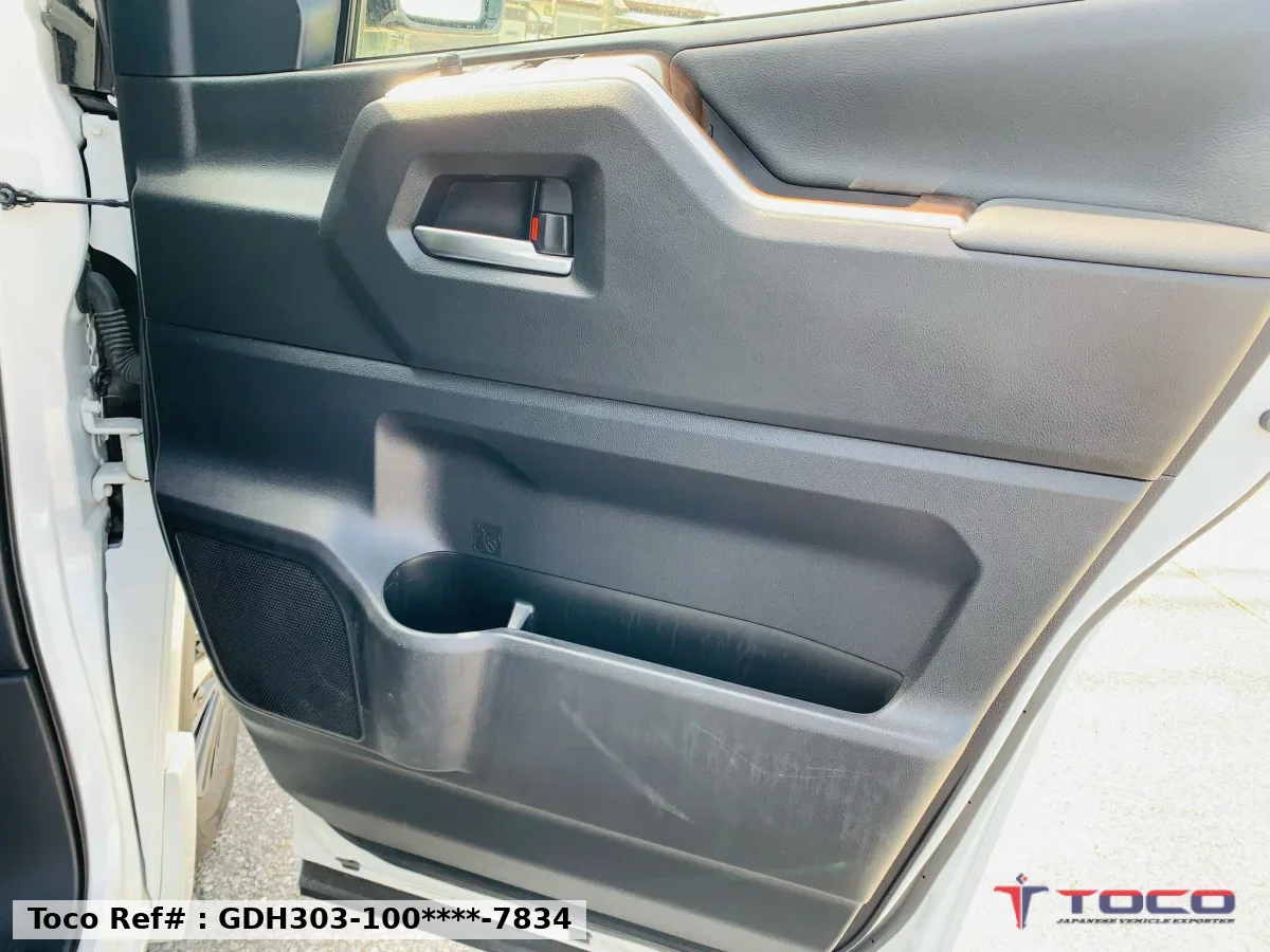 2023 TOYOTA GRANACE