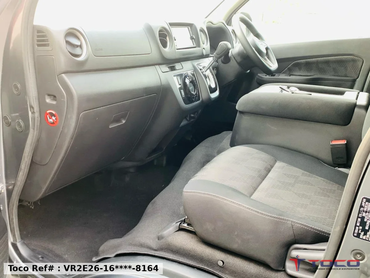 2023 NISSAN CARAVAN