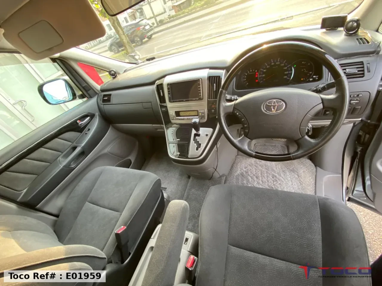2006 TOYOTA ALPHARD