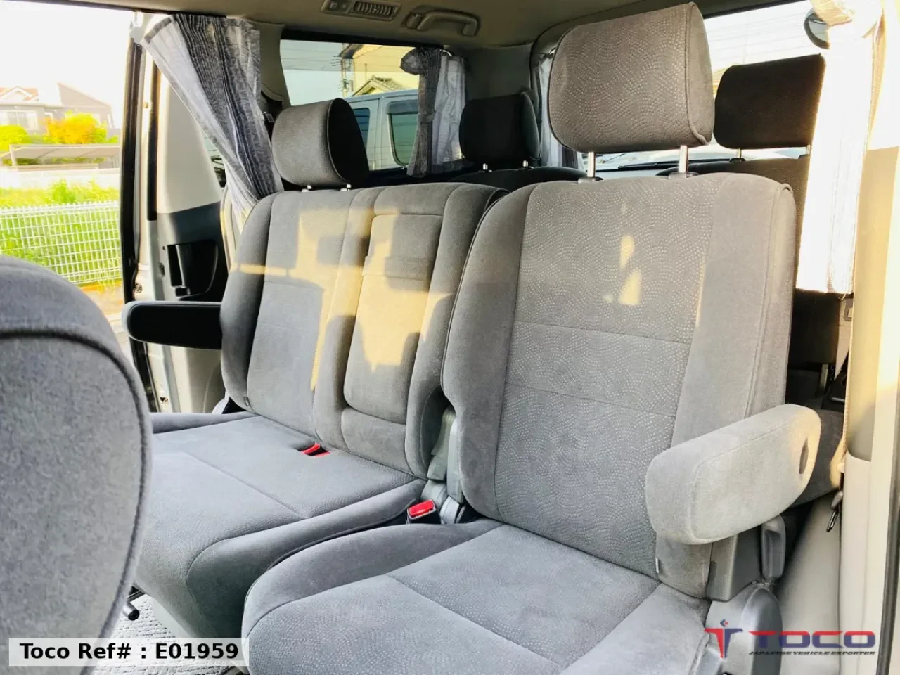 2006 TOYOTA ALPHARD