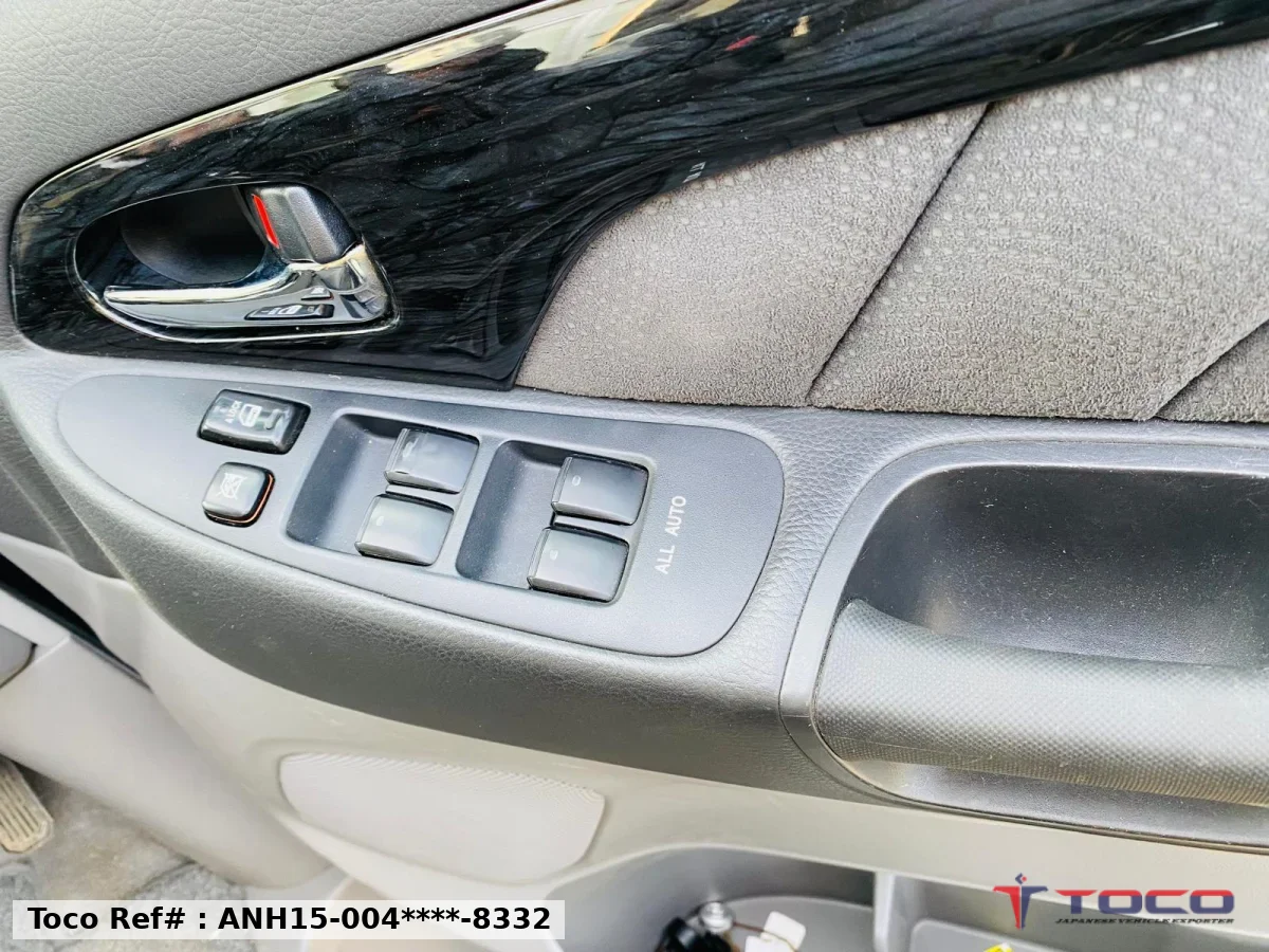 2006 TOYOTA ALPHARD