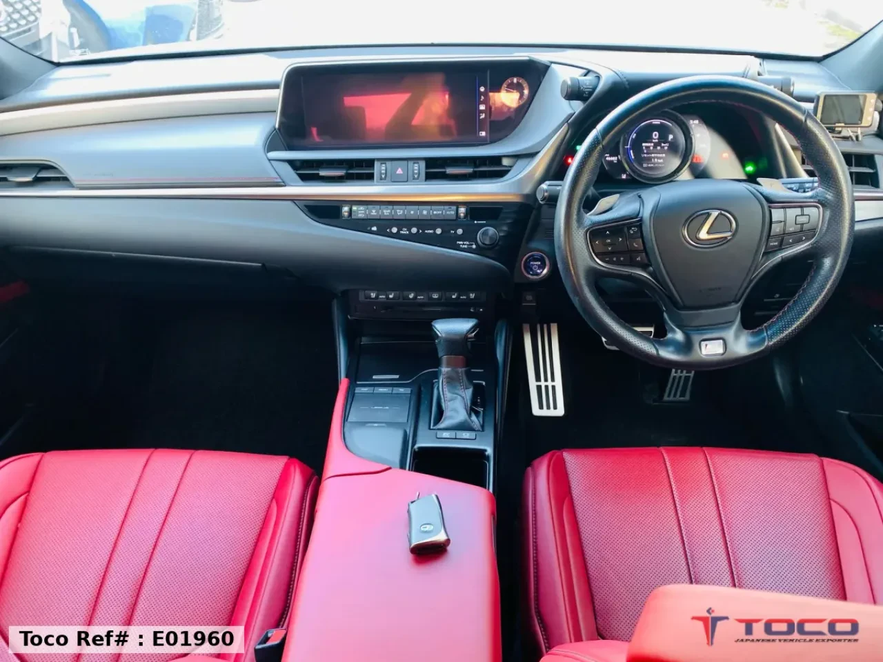 2020 LEXUS ES300h