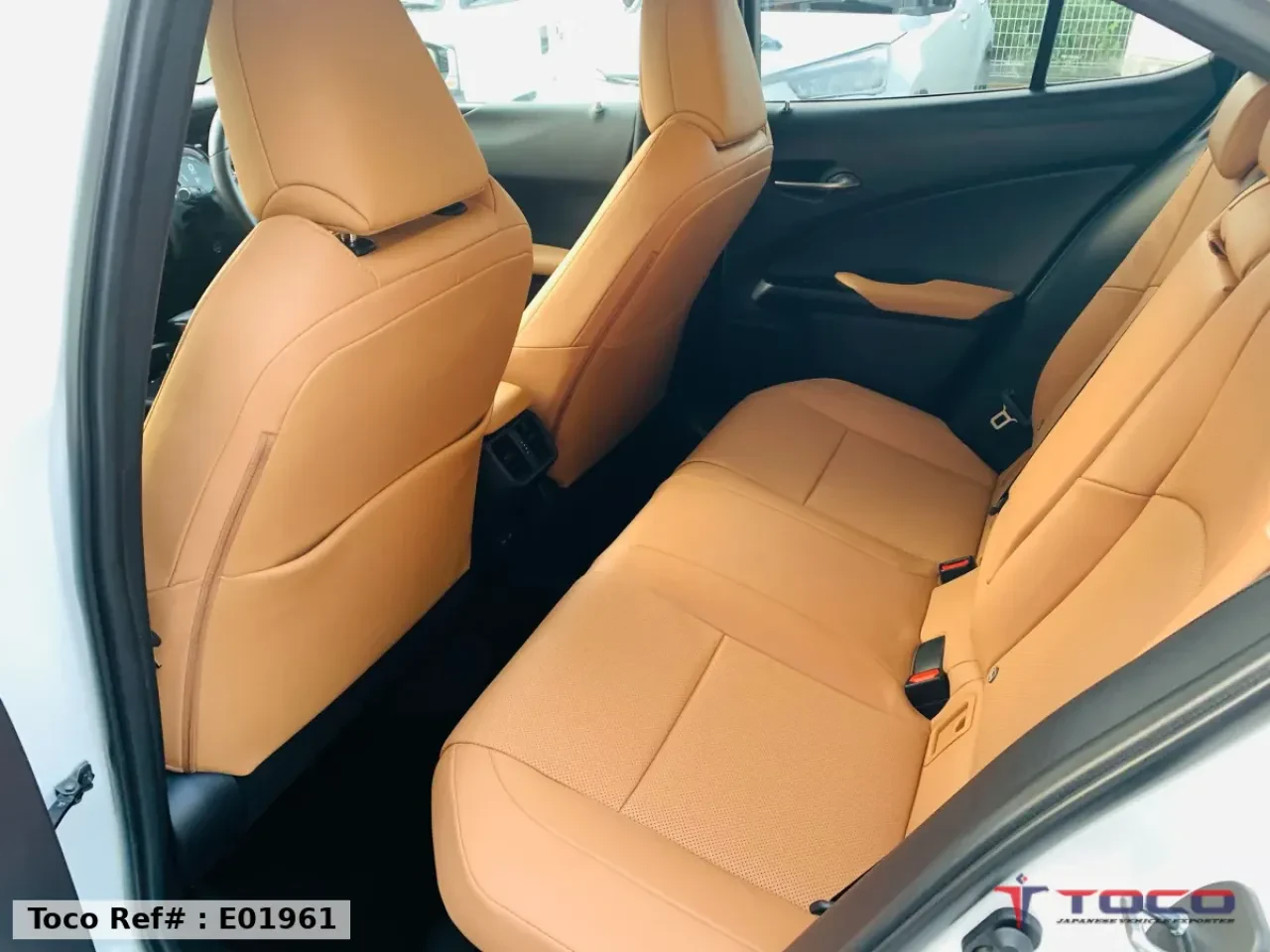 2023 LEXUS UX250h