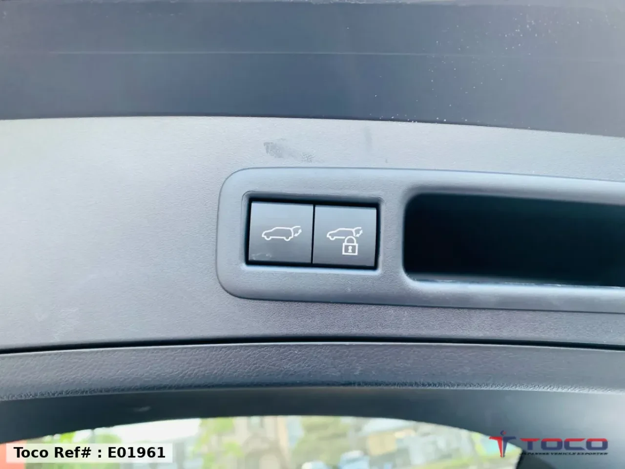 2023 LEXUS UX250h