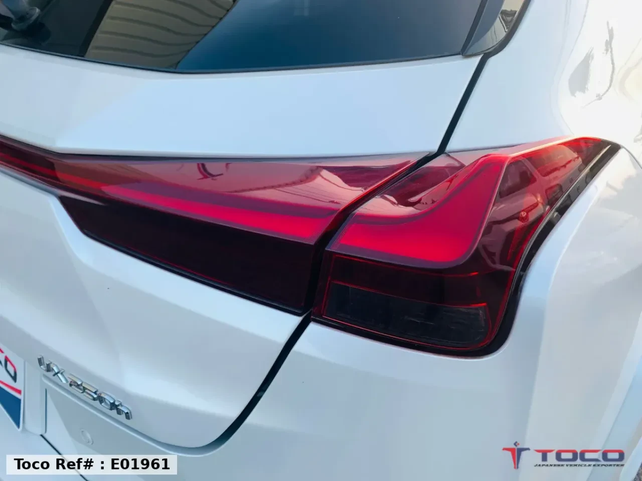 2023 LEXUS UX250h
