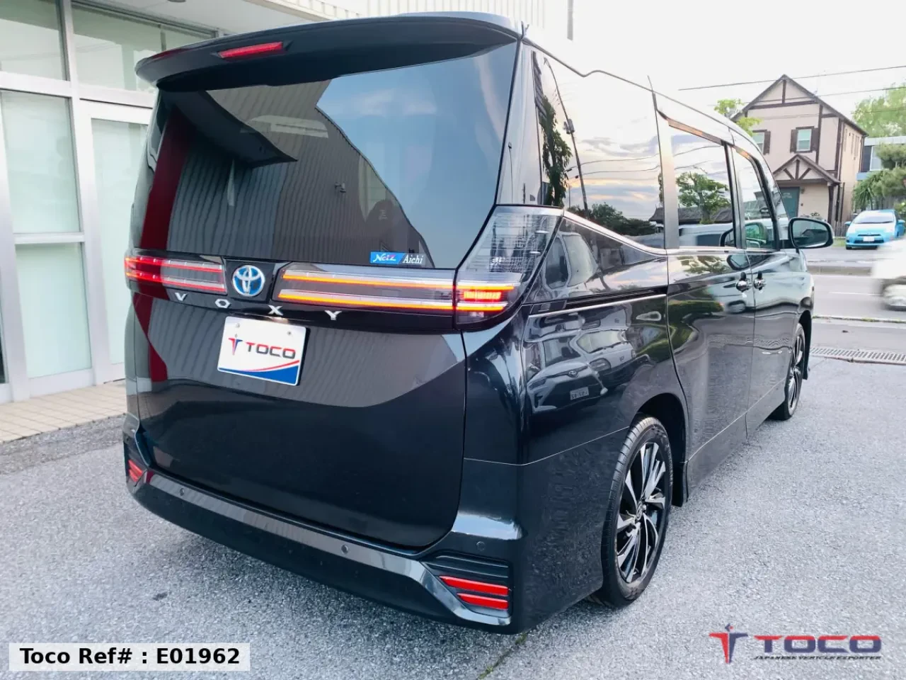 2022 TOYOTA VOXY